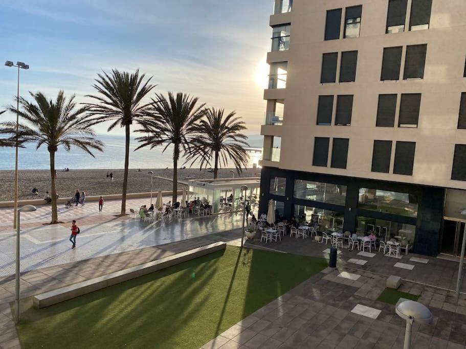 אלמריה Casa Del Mar Luxury. Primera Linea De Playa מראה חיצוני תמונה