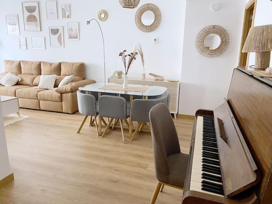 אלמריה Casa Del Mar Luxury. Primera Linea De Playa מראה חיצוני תמונה
